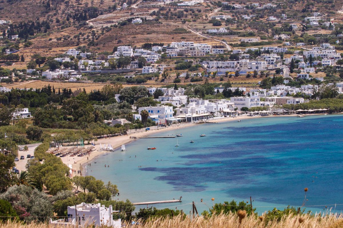 ÁÄÅÉÅÓ ÐÁÑÁËÉÅÓ ÊÁÉ ÊÁÔÁÓÔÇÌÁÔÁ ÓÔÇÍ ÐÁÑÏ (eurokinissi/panoramapress/ÁÐÏÓÔÏËÇÓ ÐÁÐÁÍÉÊÏËÁÏÕ)